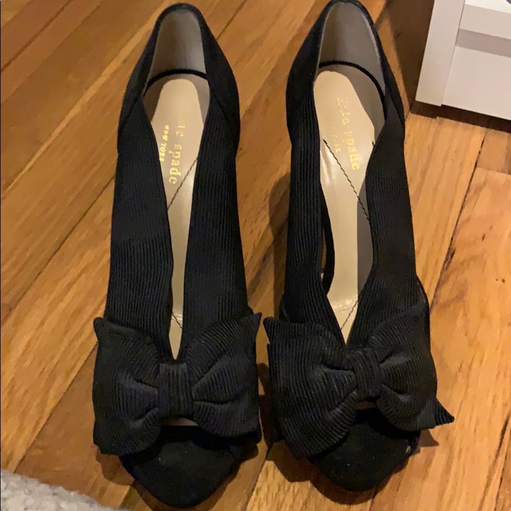Elegant platform Kate Spade shoes. Worn once.